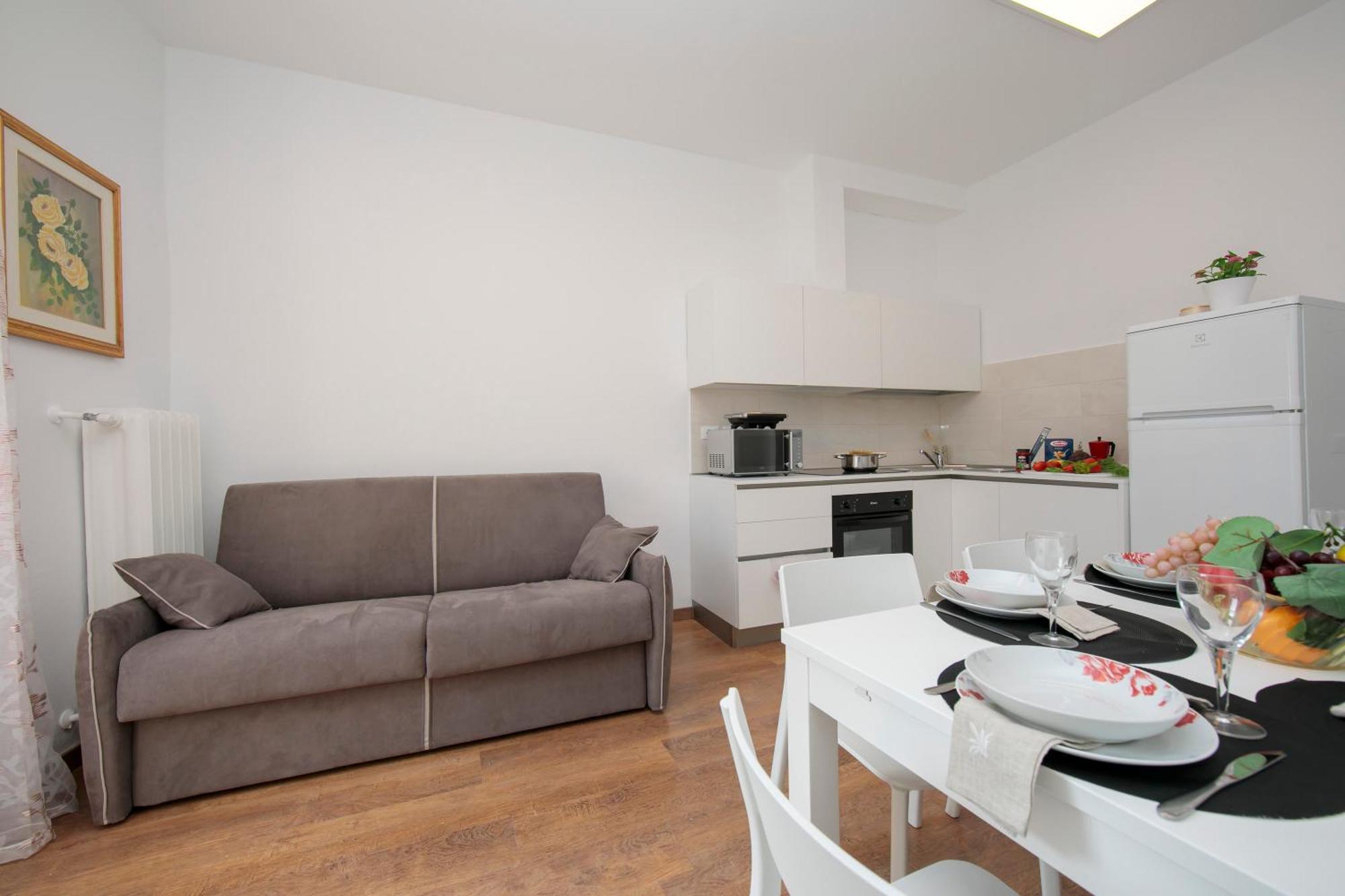 Residenza Rocca Del Lago - Happy Rentals 리바 델 이탈리아 베로나 외부 사진