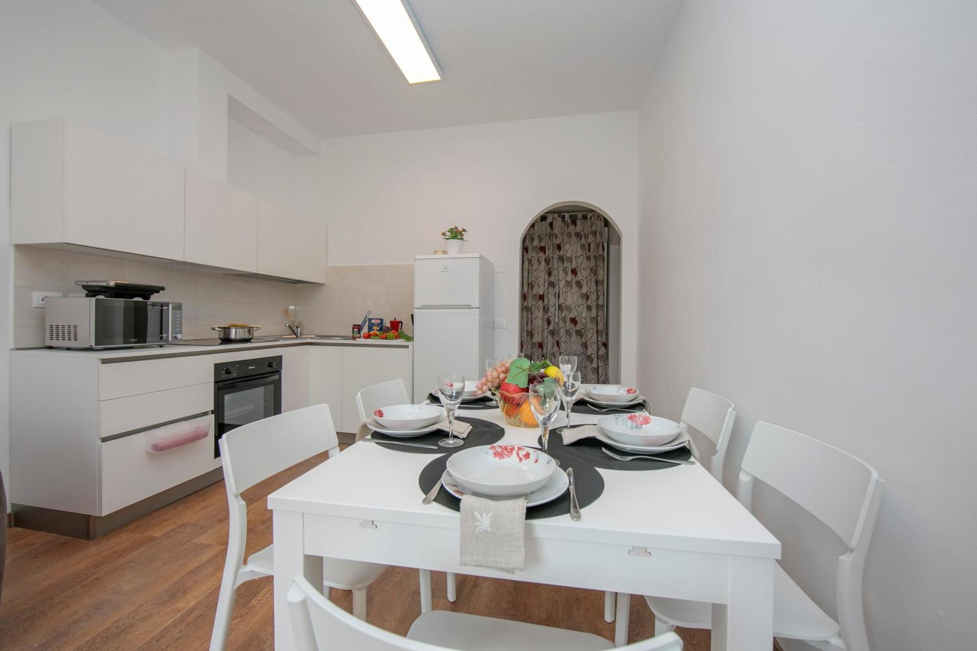 Residenza Rocca Del Lago - Happy Rentals 리바 델 이탈리아 베로나 외부 사진